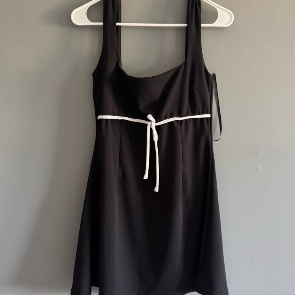 Windsor Elegant Black Dress